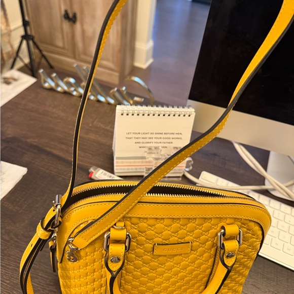 Gucci Mustard Yellow Embossed Satchel - Picture 7 of 11